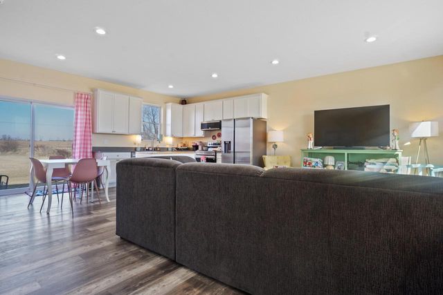 271 Hidden Bluff ROAD, Cedar Grove, WI 53013