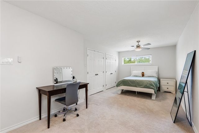433 Cape Henry Dr, Corpus Christi, TX 78412