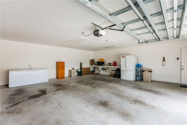 433 Cape Henry Dr, Corpus Christi, TX 78412