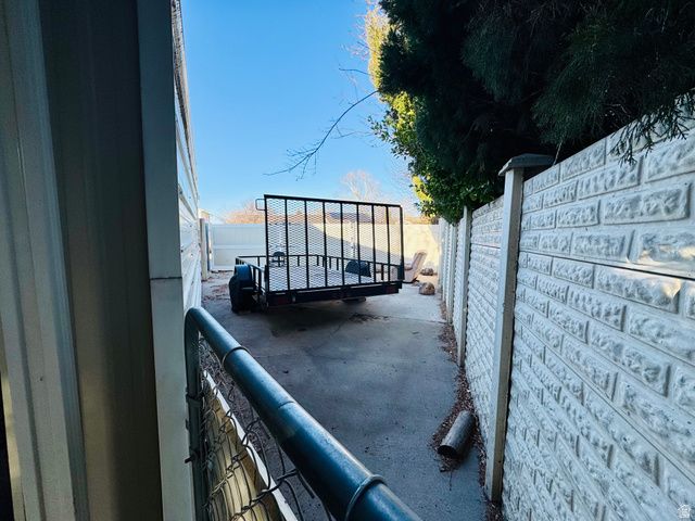 4333 W GLEN HILL CIR, West Valley City, UT 84120