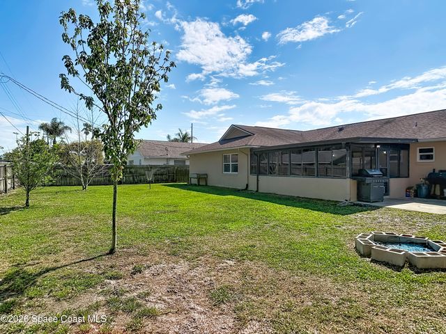 1815 Travelers Palm Drive, Edgewater, FL 32132