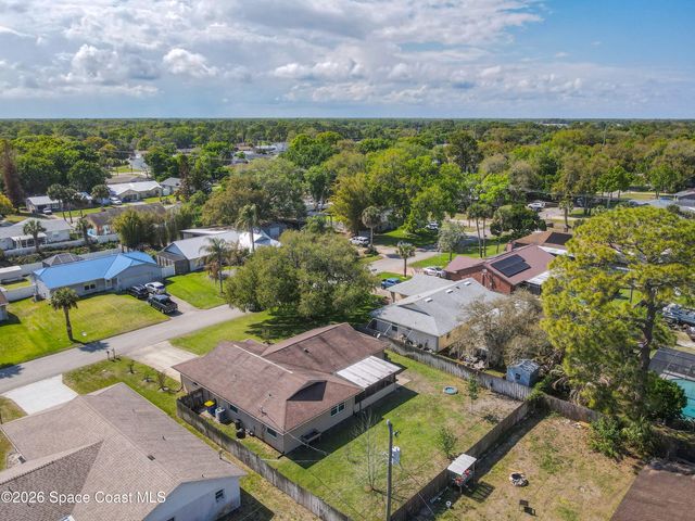 1815 Travelers Palm Drive, Edgewater, FL 32132