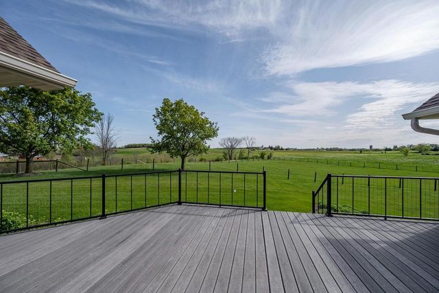 5141 PINE GROVE ROAD, Denmark, WI 54208