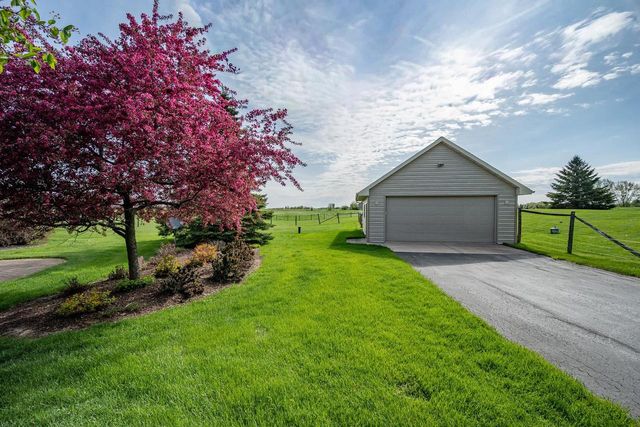 5141 PINE GROVE ROAD, Denmark, WI 54208