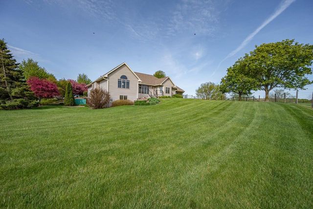 5141 PINE GROVE ROAD, Denmark, WI 54208