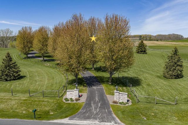 5141 PINE GROVE ROAD, Denmark, WI 54208
