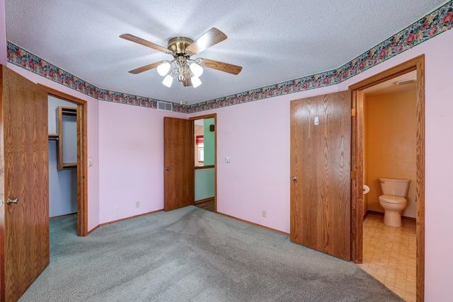 235 W Rosewood Lane, Derby, KS 67037