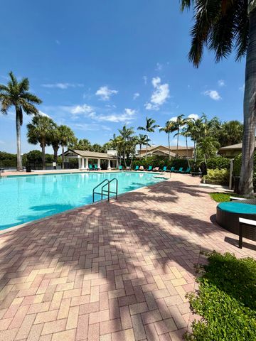 499 Corte Madera Lane 1, West Palm Beach, FL 33401