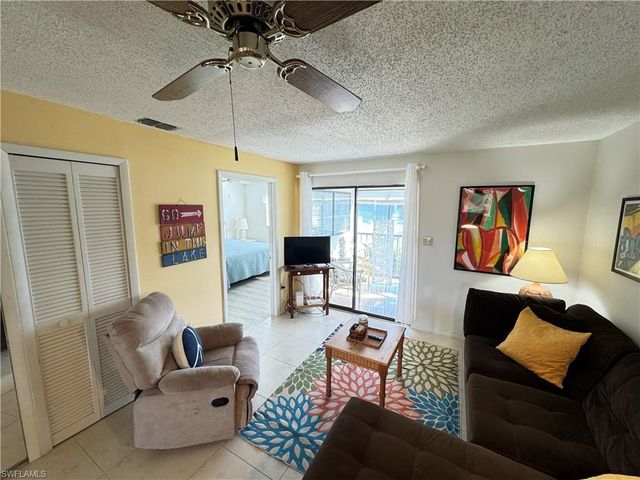 16320 Dublin CIR # 203, Fort Myers, FL 33908