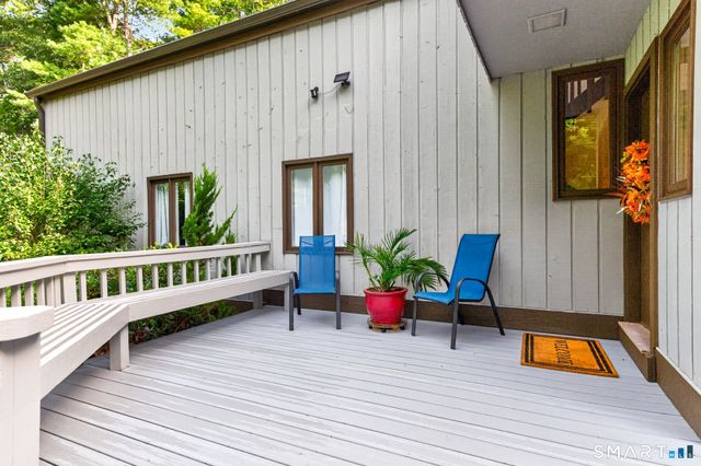 12 Hawley Hill Road, Avon, CT 06001