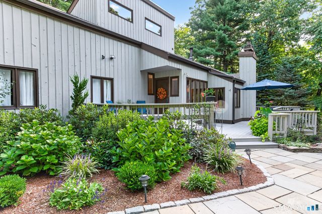12 Hawley Hill Road, Avon, CT 06001
