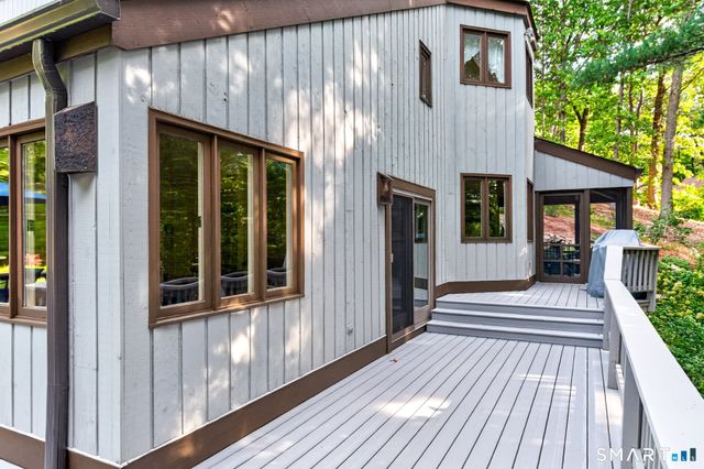 12 Hawley Hill Road, Avon, CT 06001