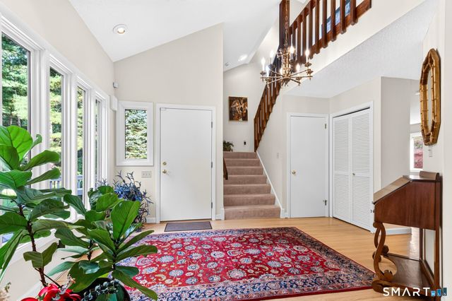 12 Hawley Hill Road, Avon, CT 06001