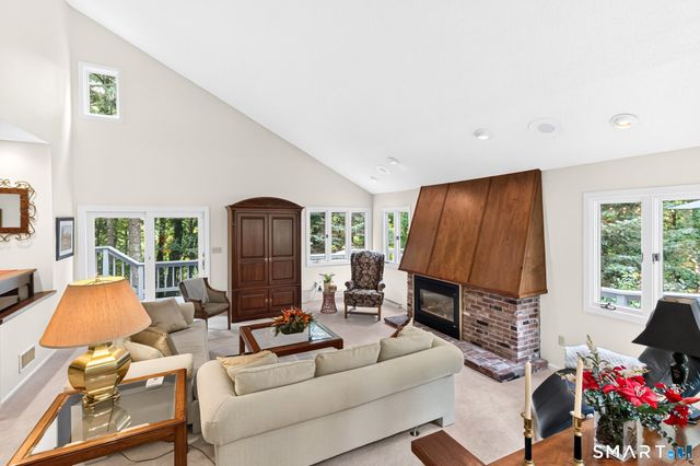 12 Hawley Hill Road, Avon, CT 06001