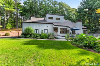 12 Hawley Hill Road, Avon, CT 06001