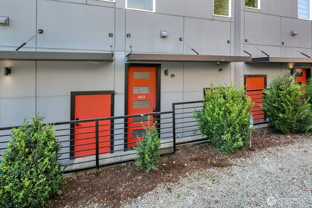 3613 S Findlay Street, Seattle, WA 98118