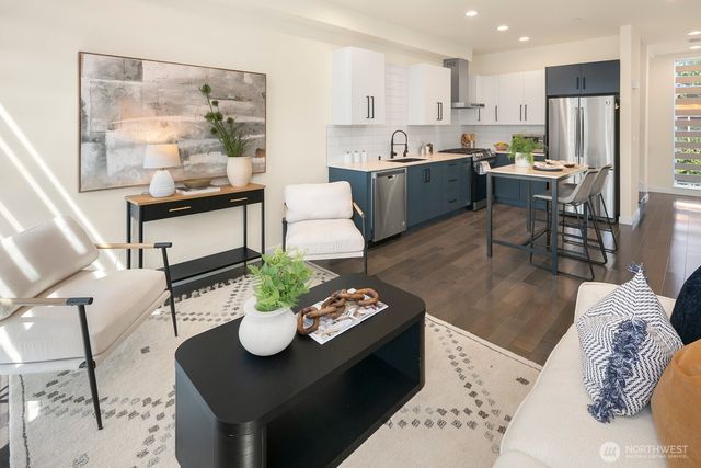 3613 S Findlay Street, Seattle, WA 98118