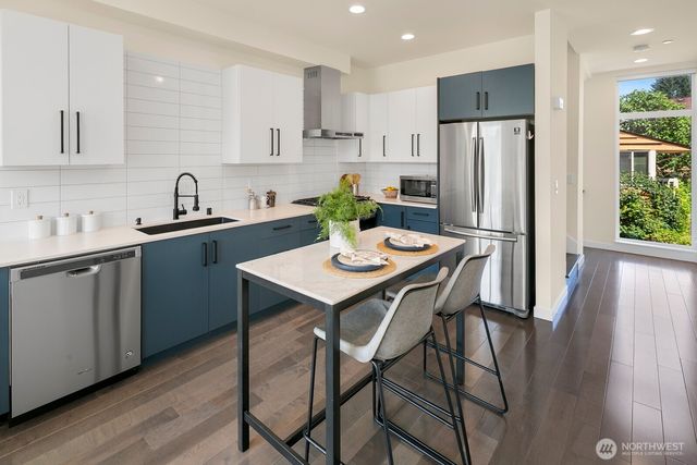 3613 S Findlay Street, Seattle, WA 98118