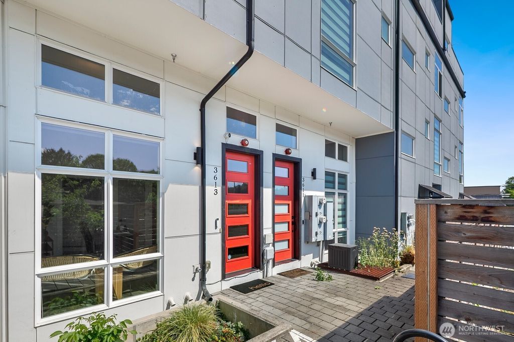 3613 S Findlay Street, Seattle, WA 98118