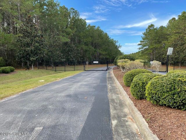 257 Garbacon Drive Drive, Beaufort, NC 28516