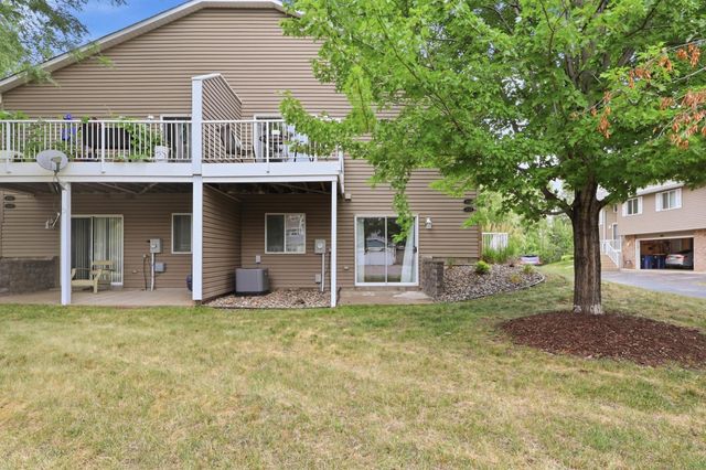 7610 157th Street W B, Apple Valley, MN 55124