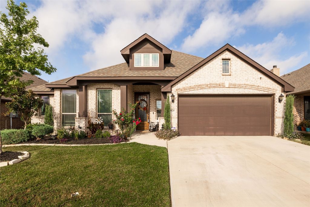 1020 Longbow Drive, Godley, TX 76044 — photo 3