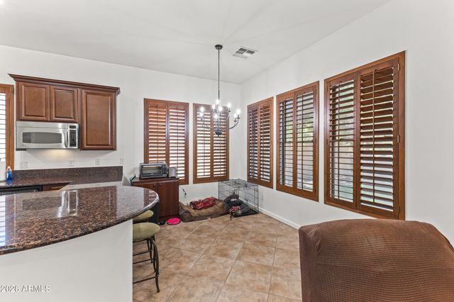 18539 E CARRIAGE Way, Queen Creek, AZ 85142