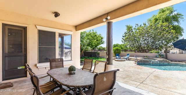 18539 E CARRIAGE Way, Queen Creek, AZ 85142