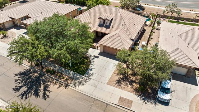 18539 E CARRIAGE Way, Queen Creek, AZ 85142