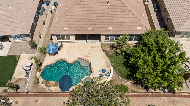 18539 E CARRIAGE Way, Queen Creek, AZ 85142