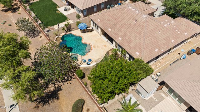 18539 E CARRIAGE Way, Queen Creek, AZ 85142