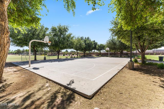 18539 E CARRIAGE Way, Queen Creek, AZ 85142