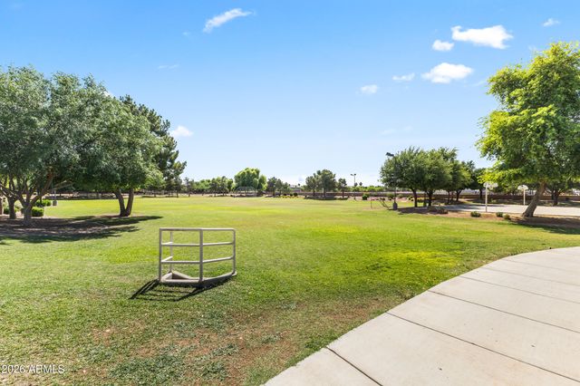 18539 E CARRIAGE Way, Queen Creek, AZ 85142