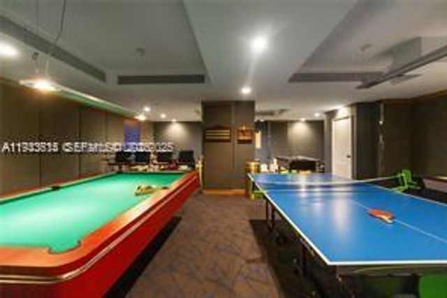 19667 Turnberry Way 17K, Aventura, FL 33180