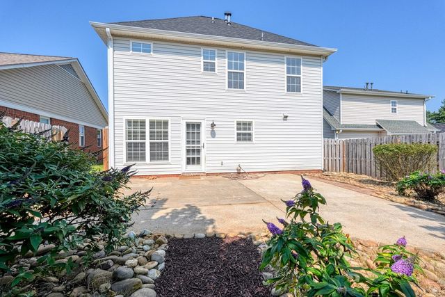 15 Arbours West Lane, Moore, SC 29369