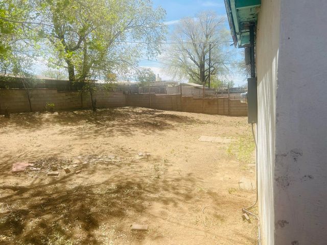 1612 Dorothy Street NE, Albuquerque, NM 87112