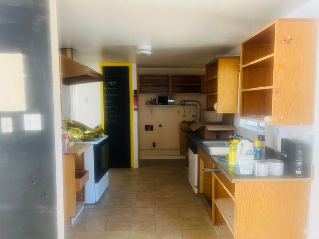 1612 Dorothy Street NE, Albuquerque, NM 87112