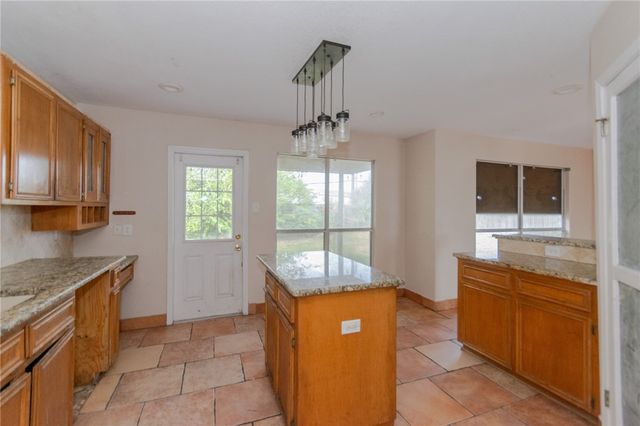 120 Presidio Dr, Portland, TX 78374