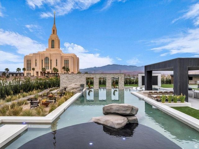 3155 E HINCKLEY, St. George, UT 84790