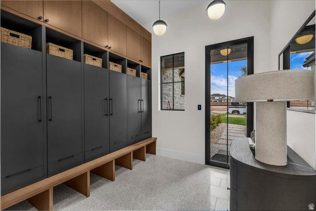 3155 E HINCKLEY, St. George, UT 84790