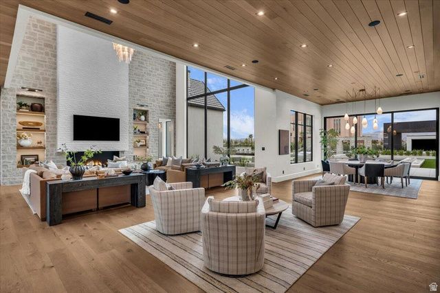 3155 E HINCKLEY, St. George, UT 84790