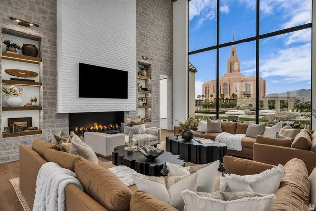 3155 E HINCKLEY, St. George, UT 84790