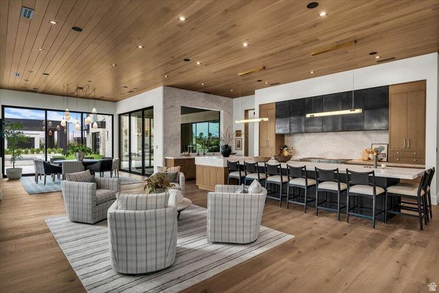 3155 E HINCKLEY, St. George, UT 84790