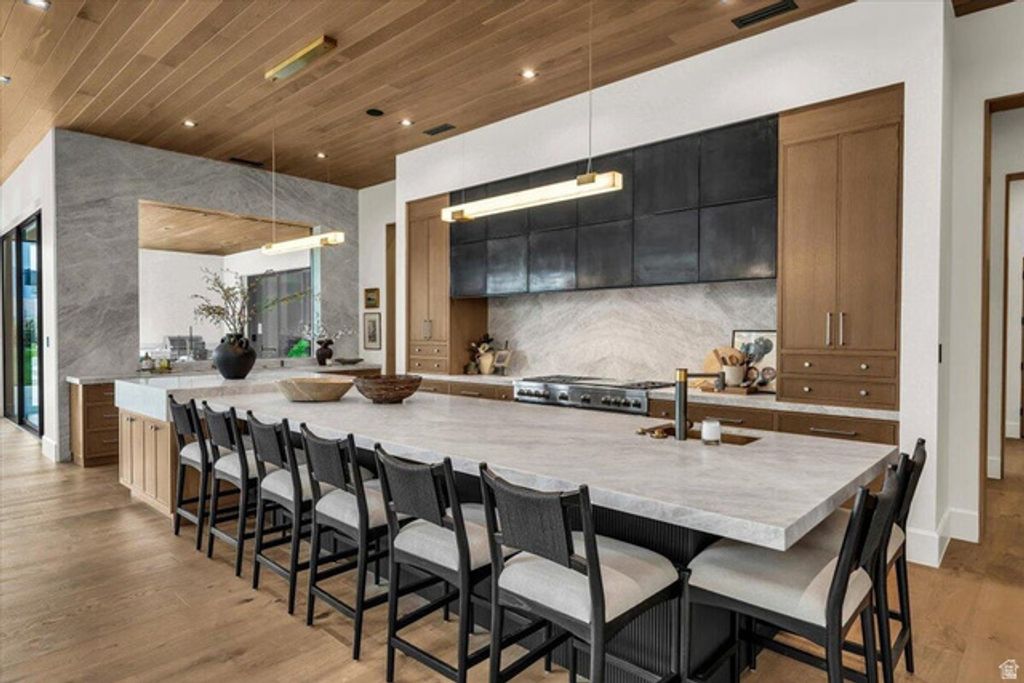 Image 11 of property listing at 3155 E HINCKLEY, St. George, UT 84790