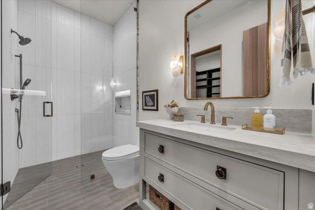Image 32 of property listing at 3155 E HINCKLEY, St. George, UT 84790
