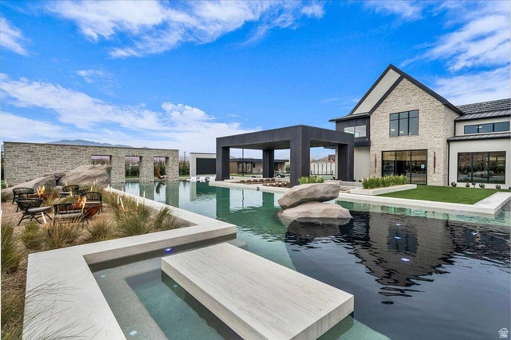 Image 59 of property listing at 3155 E HINCKLEY, St. George, UT 84790