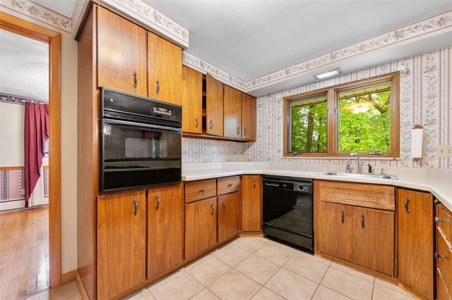 3450 Woodland Drive, Murrysville, PA 15668