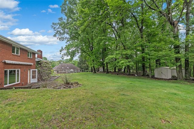 3450 Woodland Drive, Murrysville, PA 15668