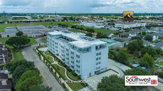 6955 Turtlewood Dr 607, Houston, TX 77072