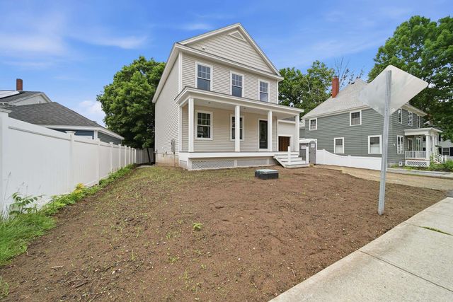 16 Manchester Street, Nashua, NH 03064